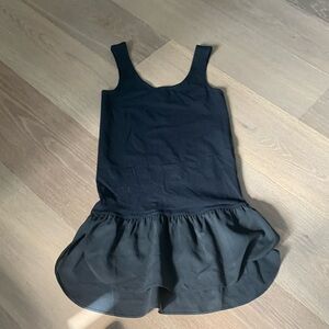 Nicole miller- Artelier tank top with ruffle size S